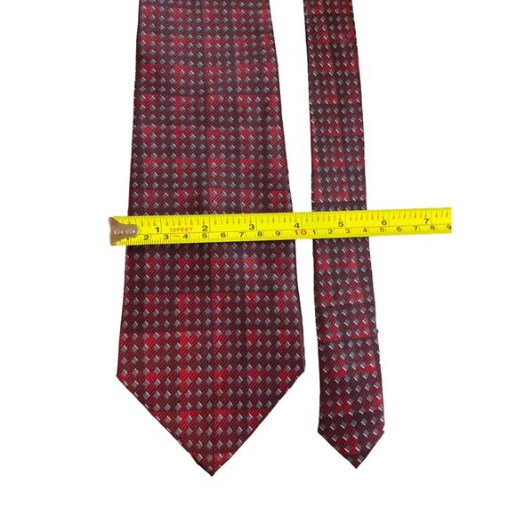 Van Heusen Mens Neck Tie Red Gray Diamonds Geometroic Work Dad Tie - Picture 3 of 7